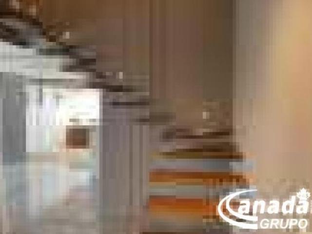 Apartamento com 2 dormitórios em Guaimbê