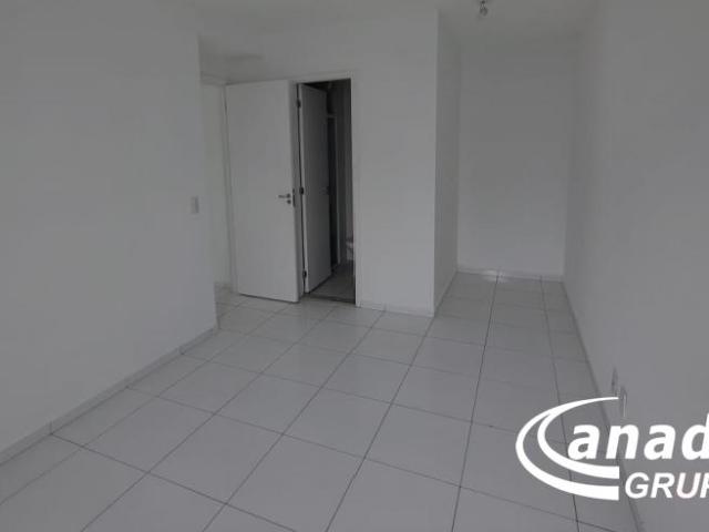 Apartamento com 2 dormitórios em Osasco