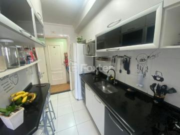 Apartamento com 2 dormitórios em São Paulo