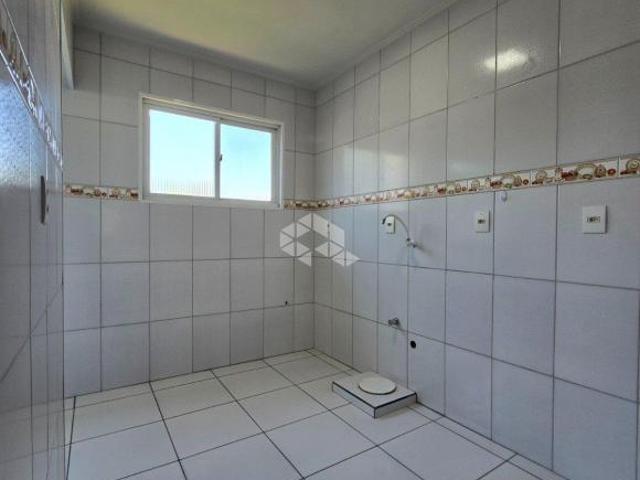 Apartamento com 2 dormitórios, no bairro Humaitá, em Porto Alegre