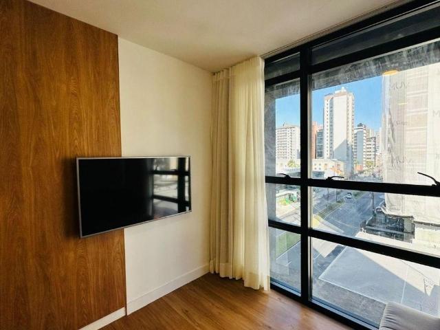 Apartamento Com 2 Dormitórios Para Alugar, 46 m² por R$7.000/mês Centro Curitiba/pr