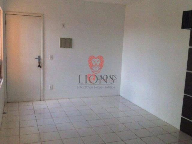 Apartamento com 2 dormitórios para alugar, 50 m² por R$ 1.725,00 Jansen Gravataí/RS