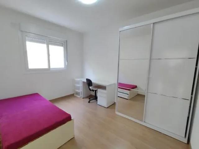 Apartamento totalmente mobiliado com 2 dormitórios para alugar, 64 m² por R$ 2.221/mês Centro Es