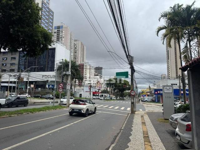 Apartamento com 2 dormitórios para alugar, 70 m² por R$ 2.520,00/mês Setor Bueno Goiânia/GO