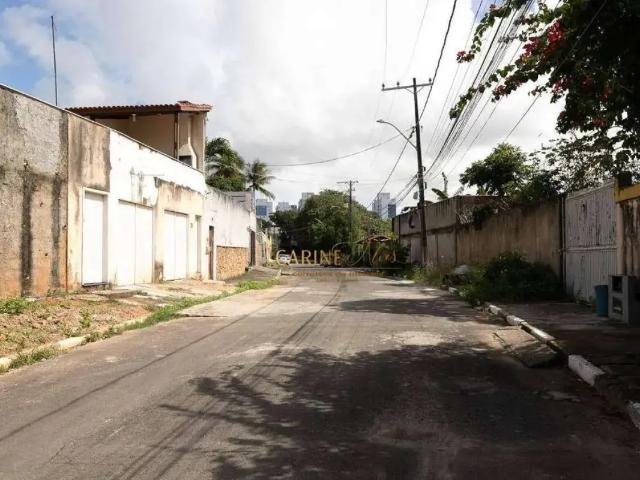 Apartamento com 2 dormitórios para alugar, 71 m² por R$ 3.400/mês Piatã Salvador/BA