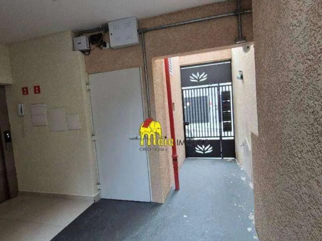 Apartamento com 2 dormitórios para alugar, 35 m² por R$ 1.750,00/mês Vila Mangalot São Paulo/SP