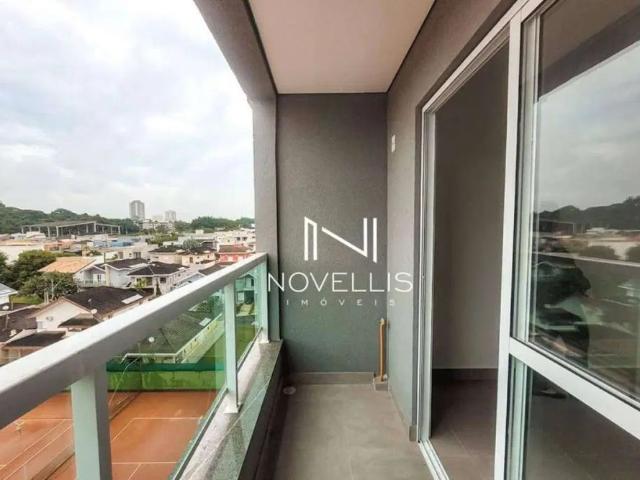 Apartamento com 2 dormitórios para alugar Bairro Villa Branca Jacareí/SP