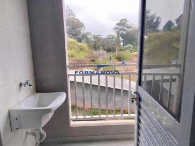 Apartamento com 2 dormitórios, para venda ou locação na região da Granja Viana Cotia/SP