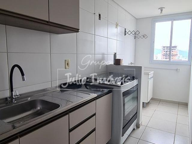 Apartamento com 2 dormitórios Santa Rita