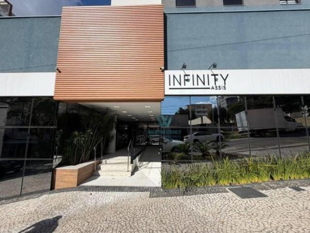 Apartamento com 2 dormitórios sendo 1 suíte à venda, 76 m² por R$ 920.000 Centro Poços de Caldas
