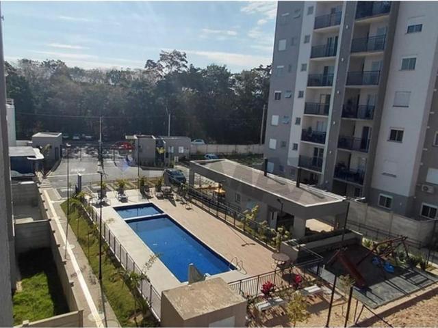 Apartamento com 2 dormitórios sendo 1 suite