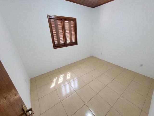 Apartamento com 2 Dormitórios, Suíte e 80m² – água inclusos no valor