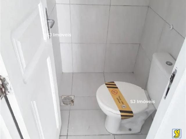 Apartamento com 2 quartos na Av. Godofredo Maciel