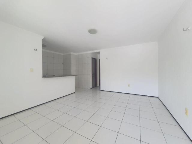 Apartamento com 2 quartos no bairro Benfica em Fortaleza, CE