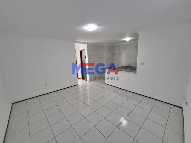 Apartamento com 2 quartos no bairro Benfica em Fortaleza, CE