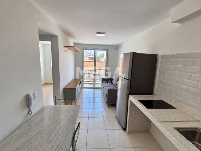 Apartamento com 2 quartos no bairro Benfica em Fortaleza, CE
