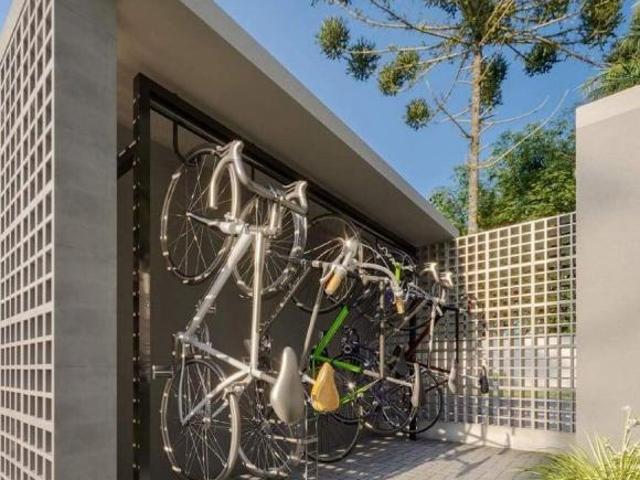 Apartamento com 2 quartos no Portão PR