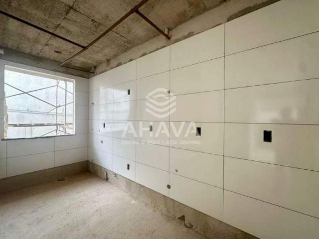 Apartamento com 2 Quartos à Venda, 54m², Santa Mônica, próximo à Rua Érico Verissimo