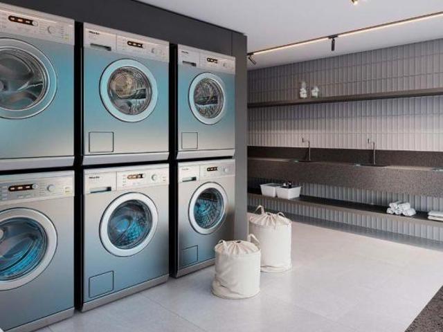 APARTAMENTO COM 2 QUARTOS, À VENDA EM CRISTO REI CURITIBA PR