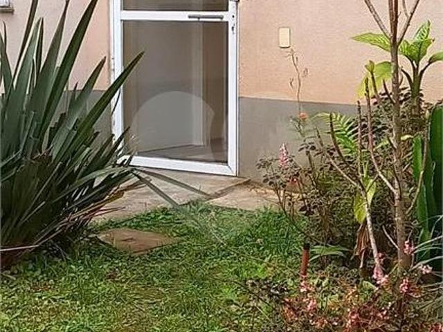 Apartamento com 2 quartos à venda em Jardim apurá SP