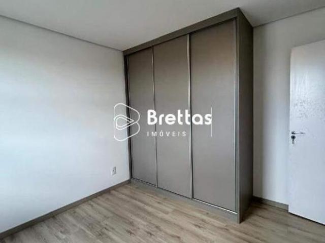 Apartamento com 2 quartos à venda em Lavras, no bairro Centro
