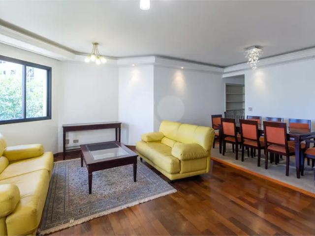 Apartamento com 2 quartos à venda ou para alugar em Saúde SP