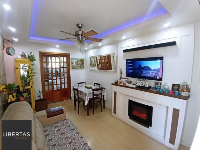 Apartamento com 2 Quartos, com box, no Bairro Humaitá