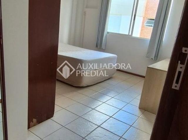 Apartamento com 2 quartos e 70m² para alugar em Campeche, Florianópolis