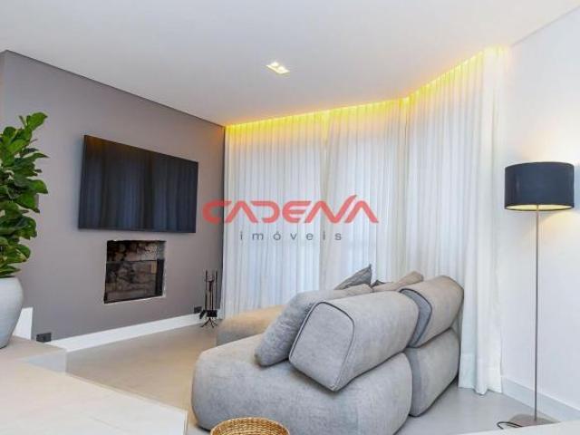 Apartamento com 2 quartos e 1 vaga à venda no Água Verde