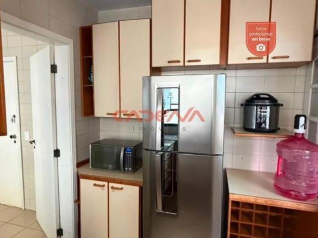Apartamento com 2 quartos e 1 vaga à venda no Água Verde