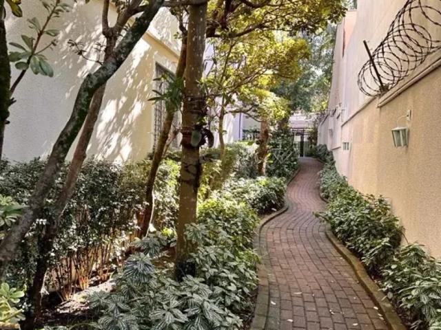 Apartamento com 2 Quartos e 1 banheiro à Venda, 55 m² por R$ 322.000,00 Jardim Leonor