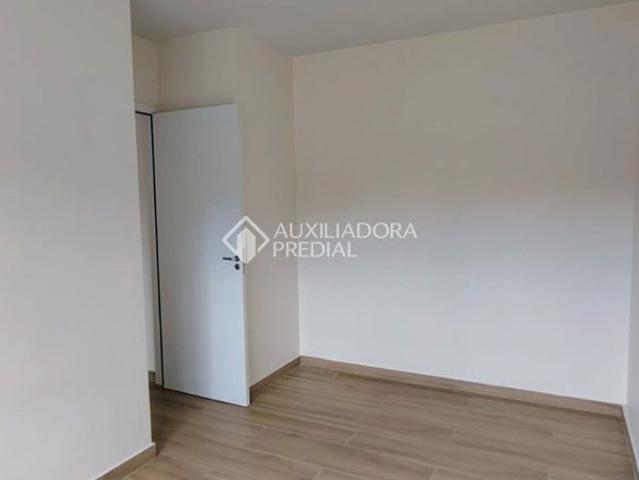 Apartamento com 2 quartos e 42m² para alugar em Parque Santa Fé, Porto Alegre