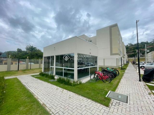 Apartamento com 2 quartos e 43m² para alugar em São Sebastião, Palhoça