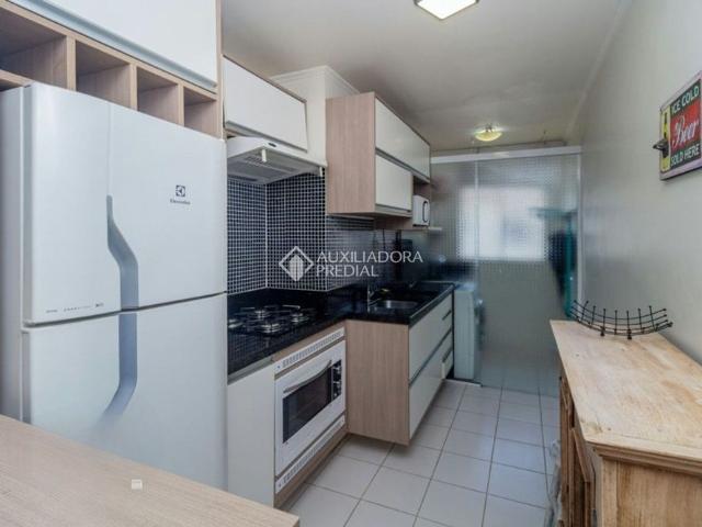 Apartamento com 2 quartos e 46m² para alugar em Sarandi, Porto Alegre