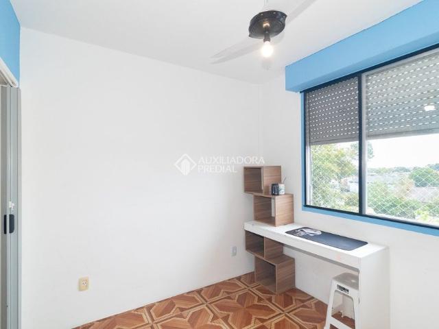 Apartamento com 2 quartos e 47m² para alugar em Camaquã, Porto Alegre