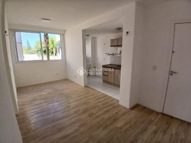 Apartamento com 2 quartos e 47m² para alugar em Cavalhada, Porto Alegre