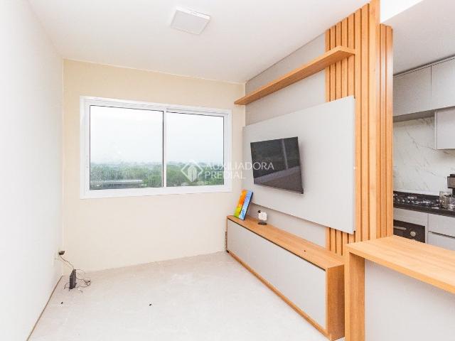 Apartamento com 2 quartos e 50m² para alugar em Humaitá, Porto Alegre