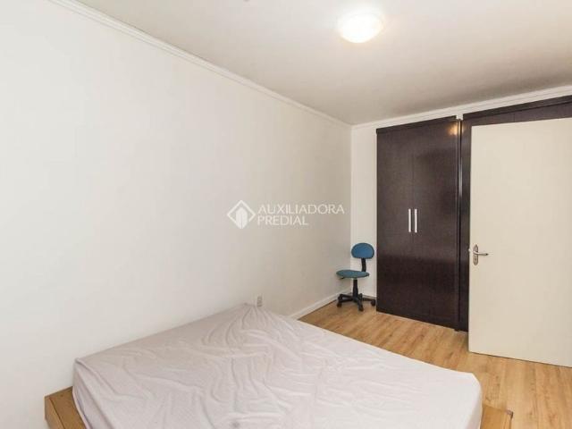 Apartamento com 2 quartos e 50m² para alugar em Rio Branco, Porto Alegre