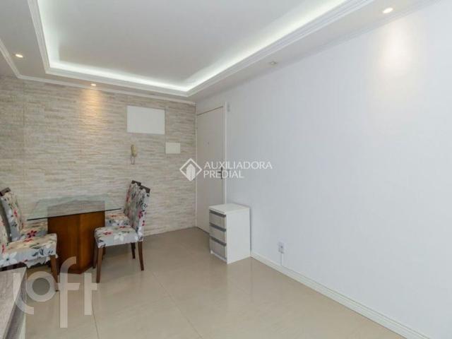 Apartamento com 2 quartos e 50m² para alugar em Vila Nova, Porto Alegre