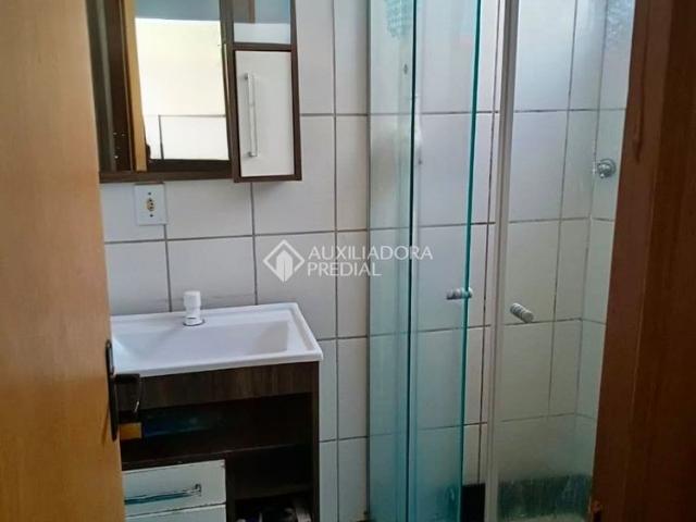 Apartamento com 2 quartos e 52m² para alugar em Camaquã, Porto Alegre