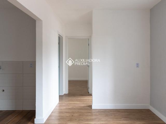 Apartamento com 2 quartos e 52m² para alugar em São Sebastião, Porto Alegre