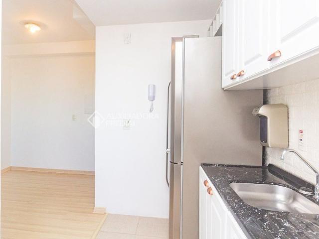 Apartamento com 2 quartos e 55m² para alugar em Sarandi, Porto Alegre