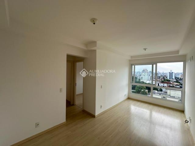 Apartamento com 2 quartos e 57m² para alugar em Santana, Porto Alegre