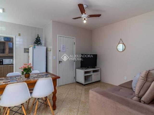 Apartamento com 2 quartos e 58m² para alugar em Ingleses do Rio Vermelho, Florianópolis