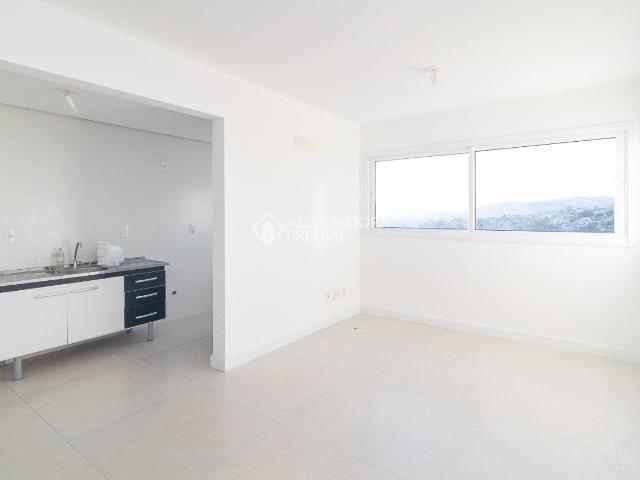 Apartamento com 2 quartos e 58m² para alugar em Santo Antônio, Porto Alegre