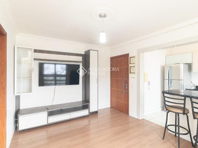 Apartamento com 2 quartos e 59m² para alugar em Santo Antônio, Porto Alegre