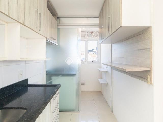 Apartamento com 2 quartos e 60m² para alugar em Azenha, Porto Alegre