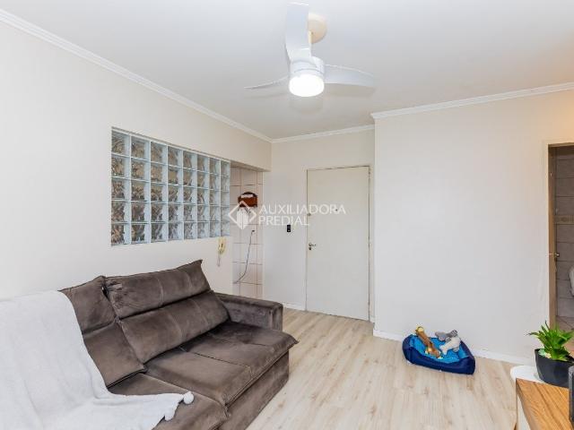 Apartamento com 2 quartos e 60m² para alugar em Cristo Redentor, Porto Alegre