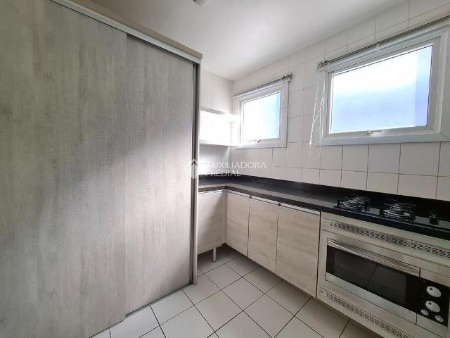 Apartamento com 2 quartos e 62m² para alugar em Vila Nova, Novo Hamburgo