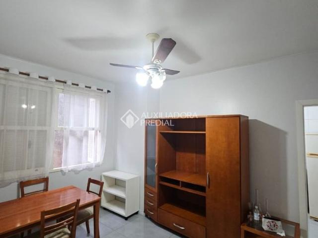 Apartamento com 2 quartos e 63m² para alugar em Bom Fim, Porto Alegre